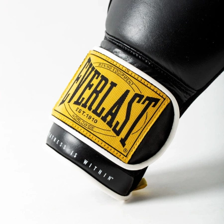 Zestaw Everlast Rękawice 1910 Classic Black + bandaże + szczęka