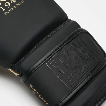 Zestaw Rękawice Leone BLACK&GOLD + bandaże + szczęka