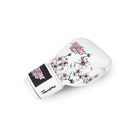Zestaw Rękawice StormCloud MuayThai Sakura + bandaże + szczęka